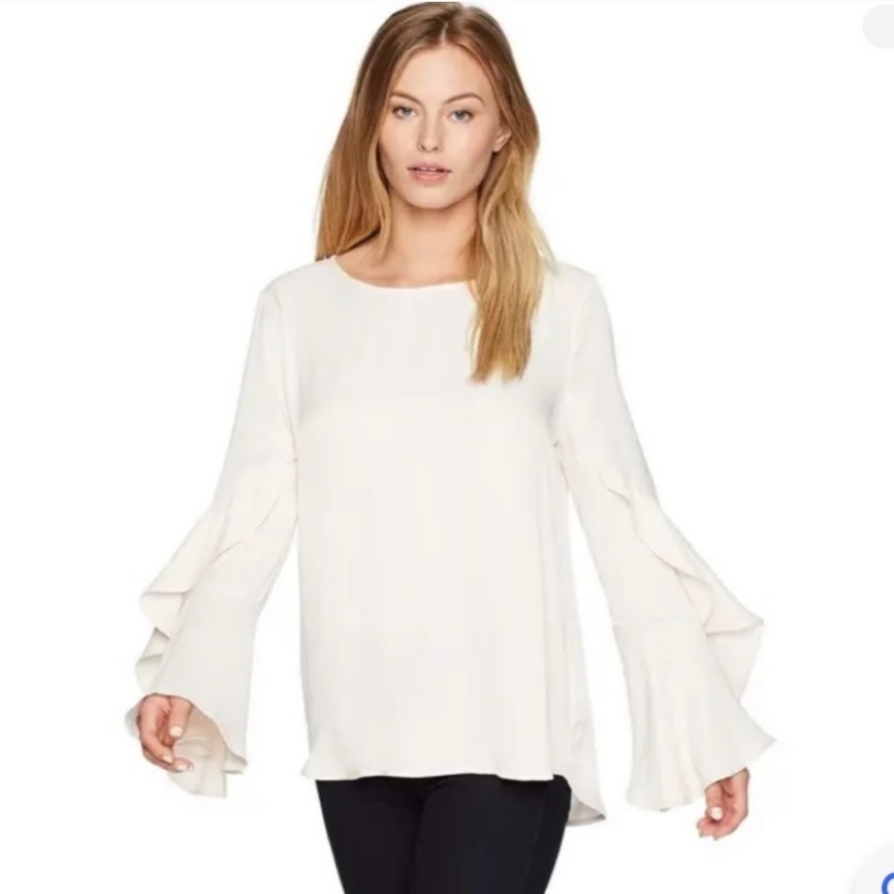 Bardot - Ruffle bell sleeve blouse - Size 4